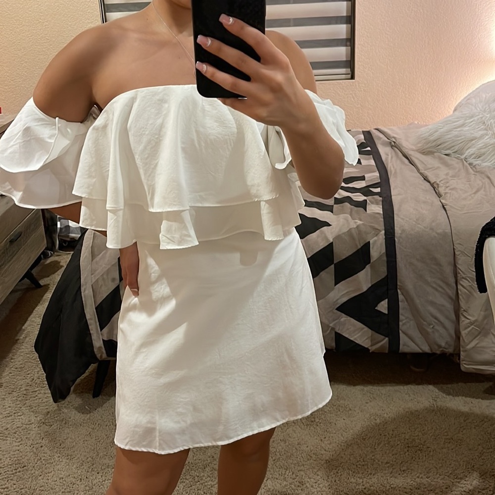 FOREVER 21 White dress